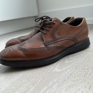 Tod’s lace up Brown 9.5 US